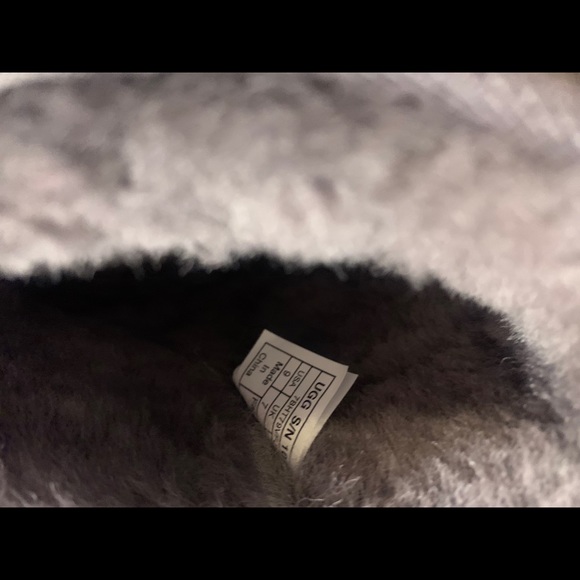 Ugg Boots - Picture 3 of 4
